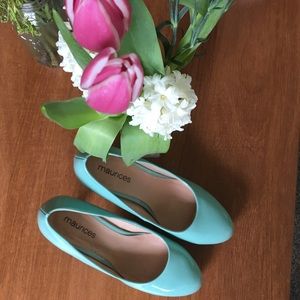 Maurices Mint/light blue heels